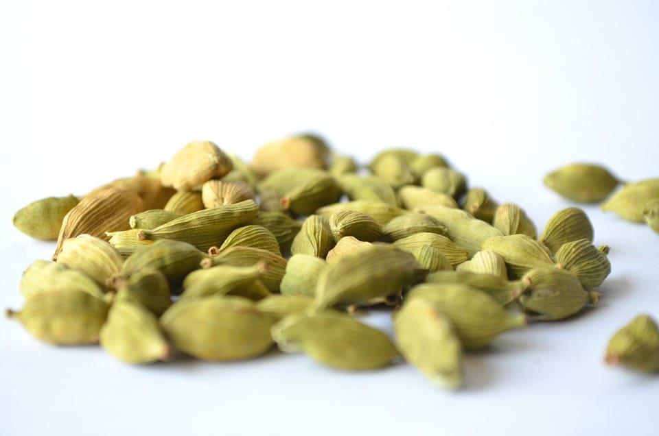 kvplus/articles/238ce0a59a431a65de2fe1526c43bcf3_cardamom-166833_960_720.jpg